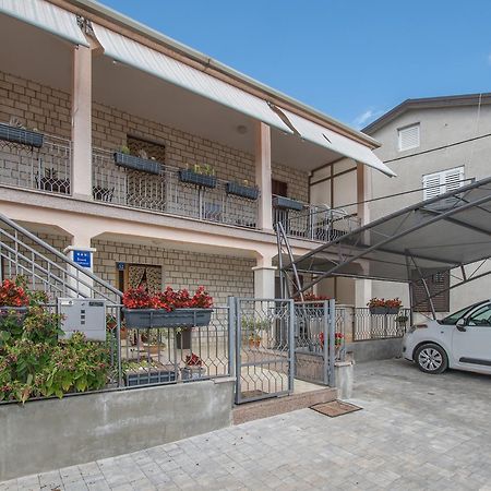 Apartmenst Saban 1709 Murine Esterno foto