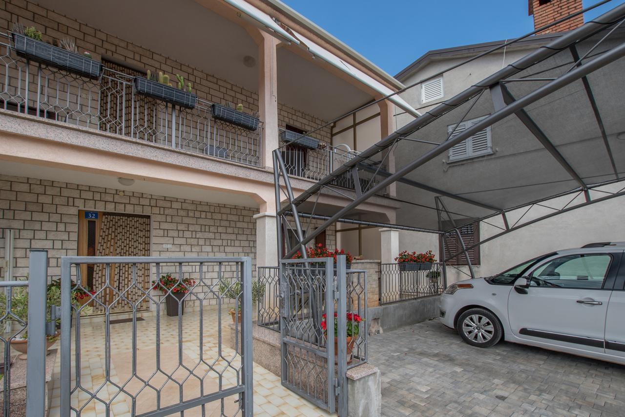 Apartmenst Saban 1709 Murine Esterno foto