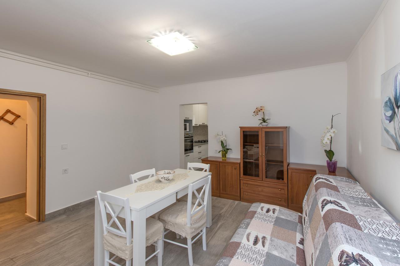 Apartmenst Saban 1709 Murine Esterno foto