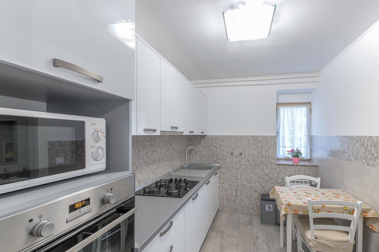 Apartmenst Saban 1709 Murine Esterno foto