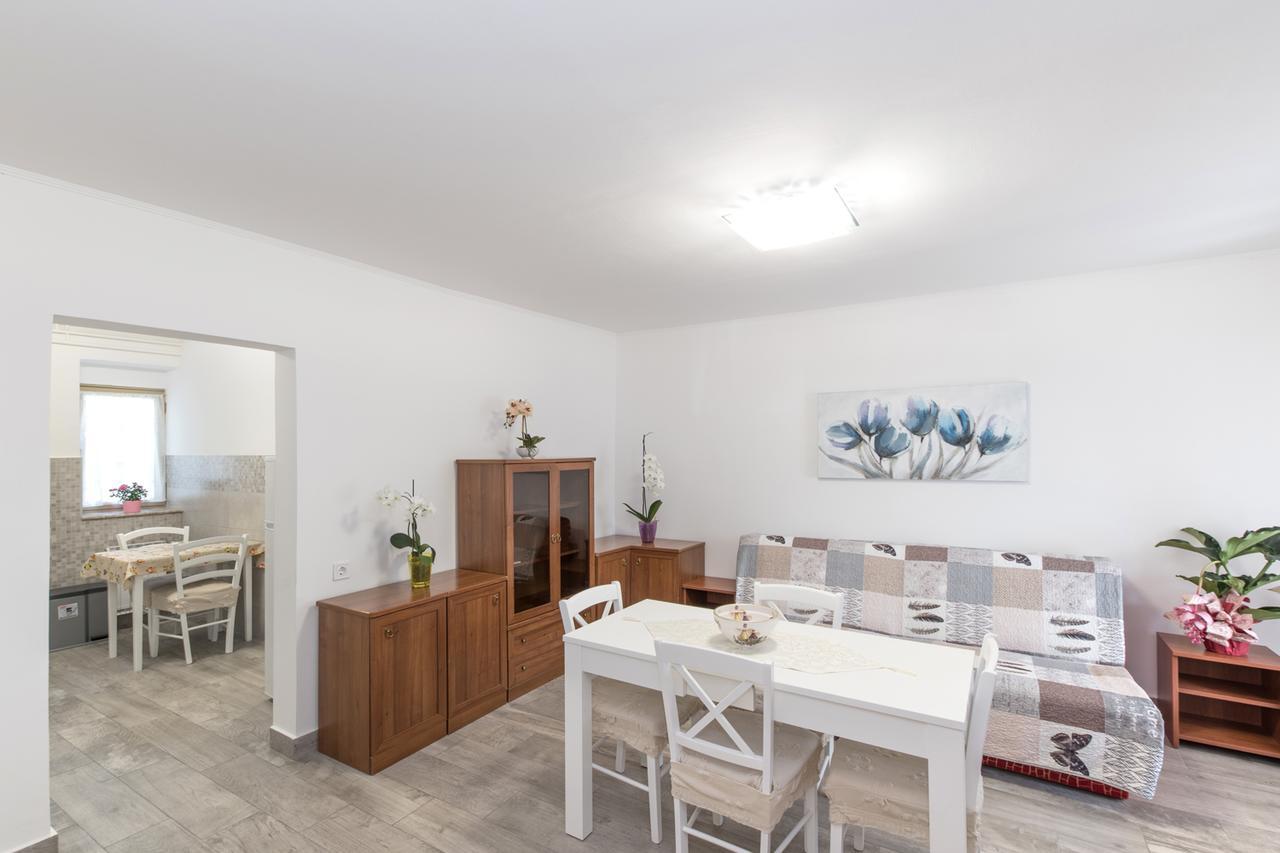 Apartmenst Saban 1709 Murine Esterno foto